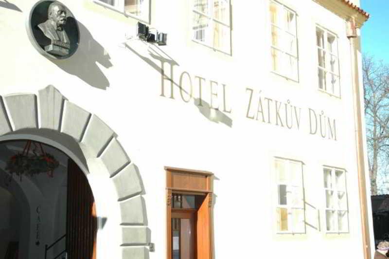 Hotel Zatkuv Dum Ceske Budejovice Esterno foto